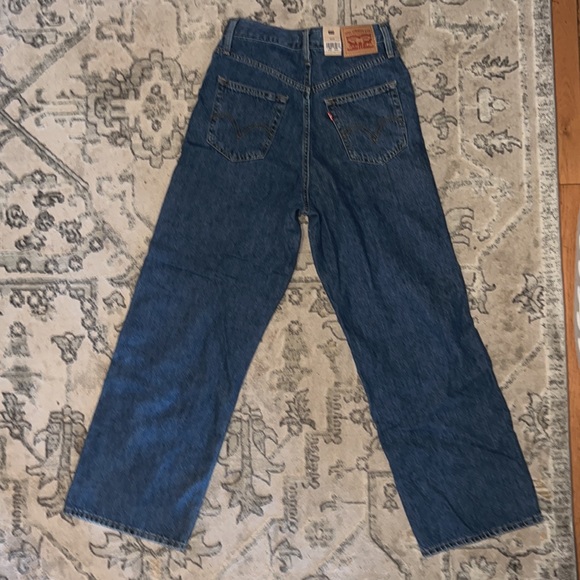Levi’s High-waisted straight leg Relaxed NWT - Picture 5 of 7